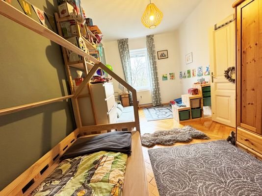 Kinderzimmer 2.jpg
