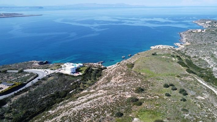 Kreta, Chorafakia Chania: Grosses Grundstück direkt am Meer mit unvergleichlichem Meerblick zu verkaufen