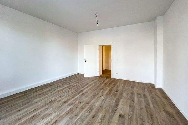 2. große, modernisierte Zimmer 