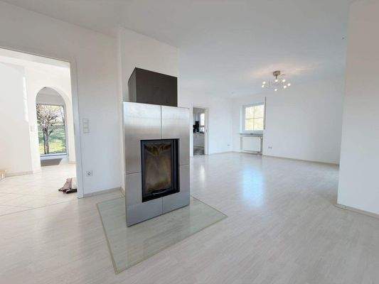 Gemütlicher Design-Holzofen