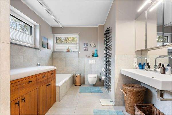 Peter Dondorf Immobilie - Badezimmer