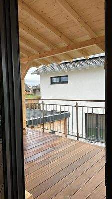 Blick auf den Balkon OG