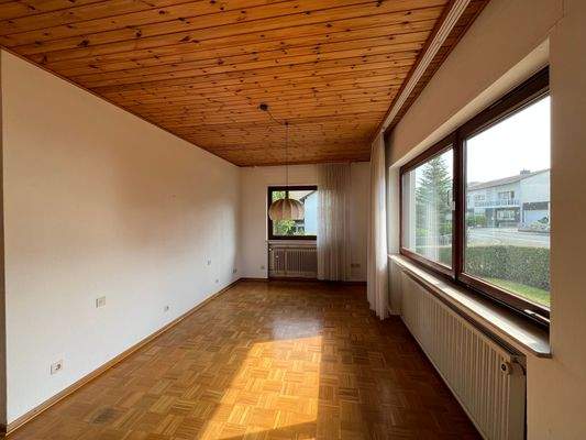 Haus-Linden-Leihgestern-Zimmer EG (2).JPG