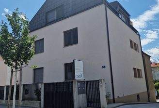 Gebäude Frontansicht