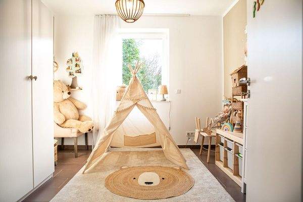 Erdgeschoss Schlafzimmer 1