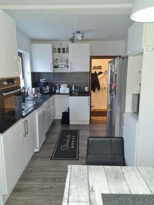 Einbauküche (nicht Gegenstand des Angebotes)