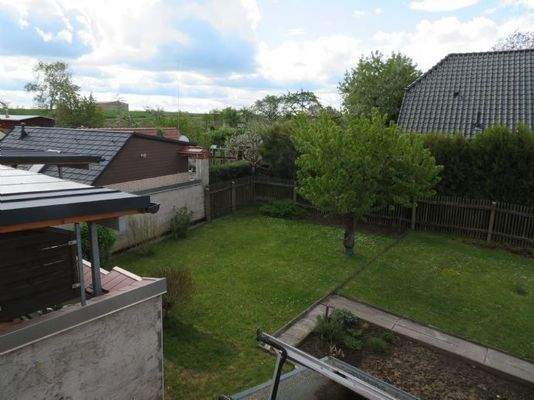 Haus 1: DG - Ausblick zum Garten