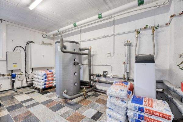 Heizungsraum plus Entkalkungsanlage