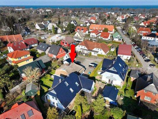 Blick in die Wohnanlage mit Kennzeichnung der Wohneinheit 7