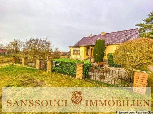 Blick in den Vorgarten