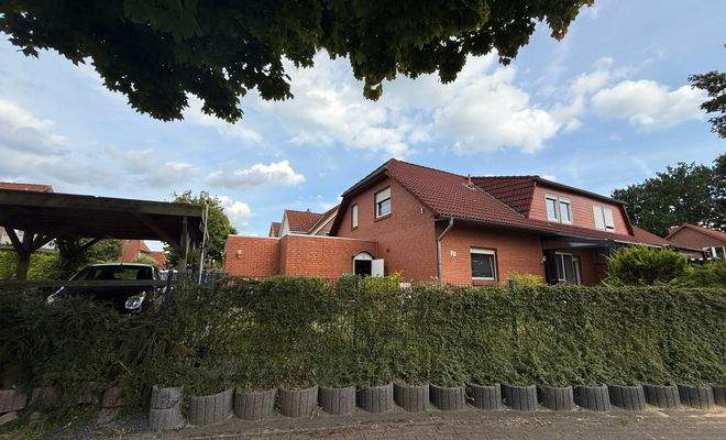 Ansicht Haus von der Straße