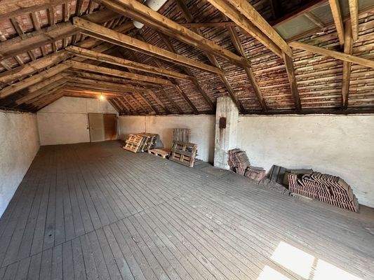 Ausbaureserve über Werkstat