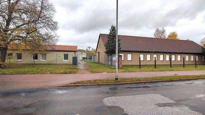 Außenansicht Gebäude 1 & 2