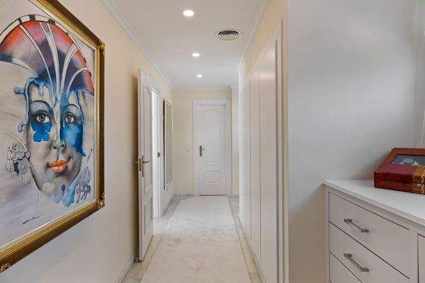 Photo: Villa in Nueva Andalucia