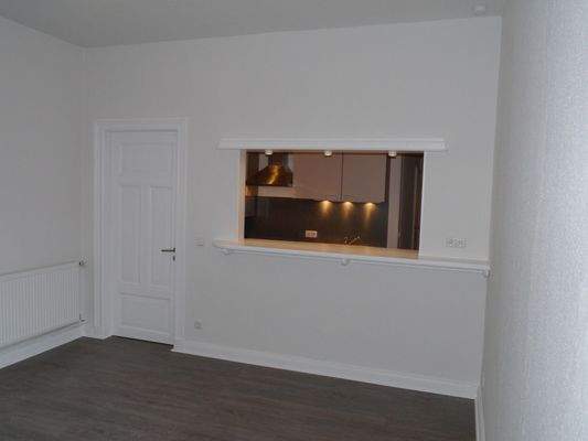 Durchreiche zur Küche