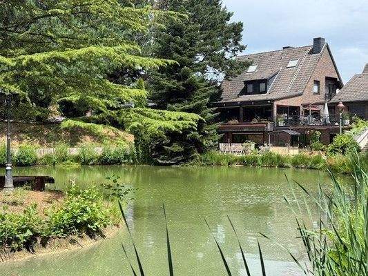 Rückwärtige Ansicht