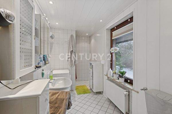 Duschbad Wohnbereich 2 EG