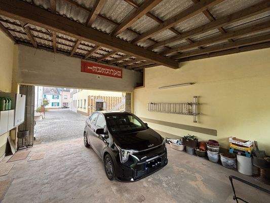 Garage rechts groß.jpg