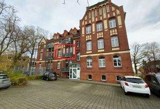 Vorderansicht - Eingangsbereich Haus - Nr. 4