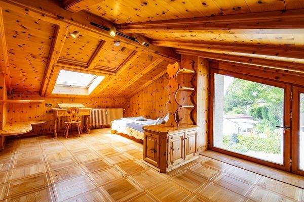 Wohnung 2, DG: Schlafzimmer