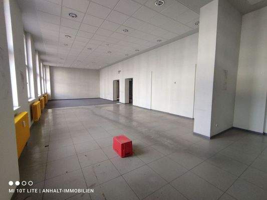 EG-Gewerbefläche (2)