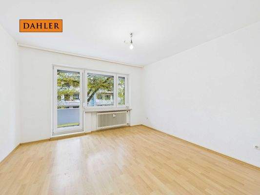 Zimmer mit Balkon