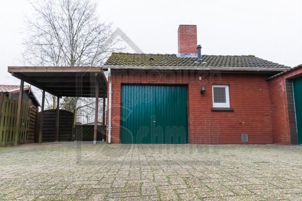Garage + Carport