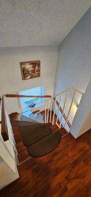 Treppenhaus OG zu EG