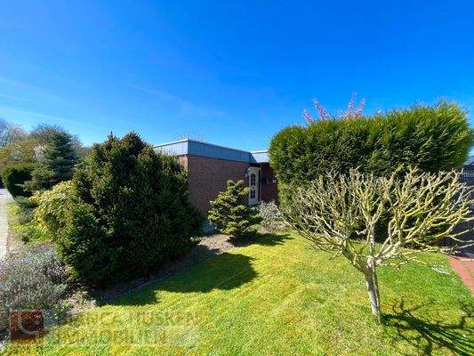 Vorderansicht mit Hauseingang