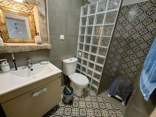 Kreta, Eleutherna: Freistehendes Steinhaus mit 2 unabhängigen Studios zum Verkauf