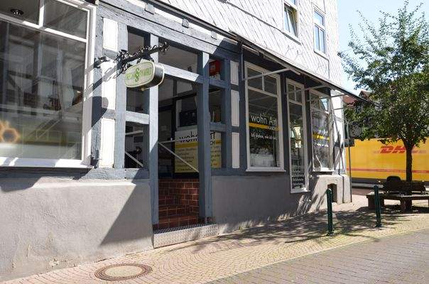 1. OG links - Hauseingang