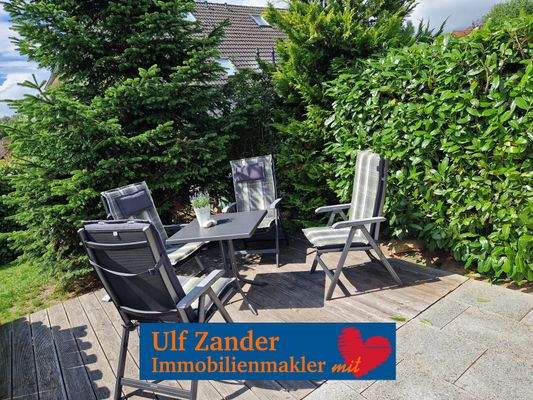 Einfamilienhaus mit Garten