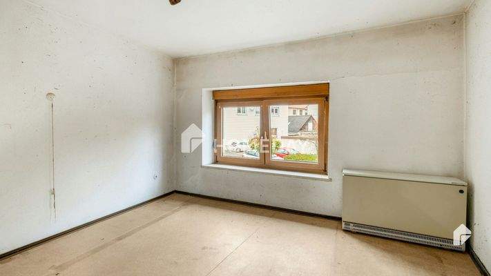 1. OG Schlafzimmer 1