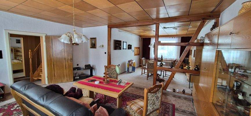 Haus-links_Zimmer II.2.jpg