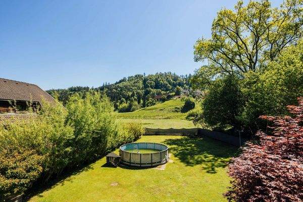 EG - Ausicht vom Balkon