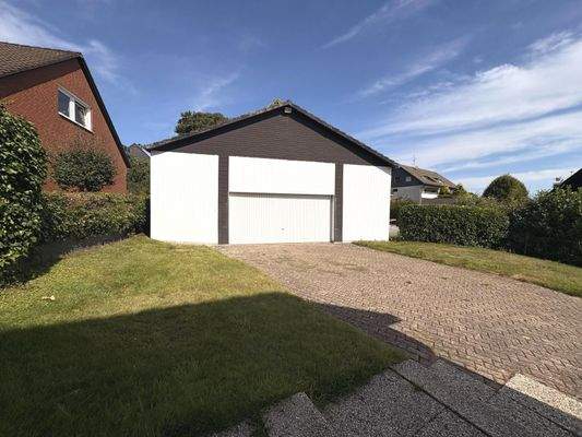 Ansicht Garage/ Halle