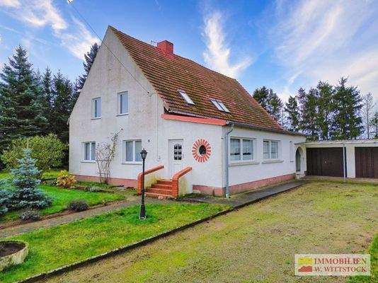 Vorderansicht recht nah