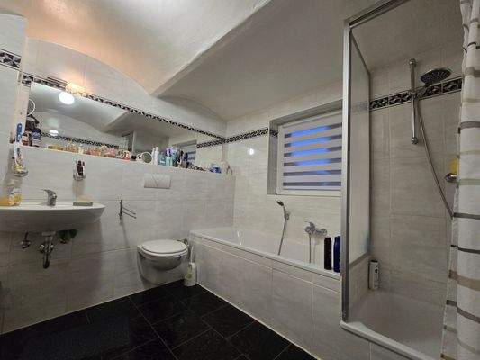 Badezimmer Hinterhaus 
