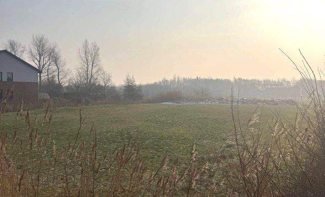 Grundstück von der Straße