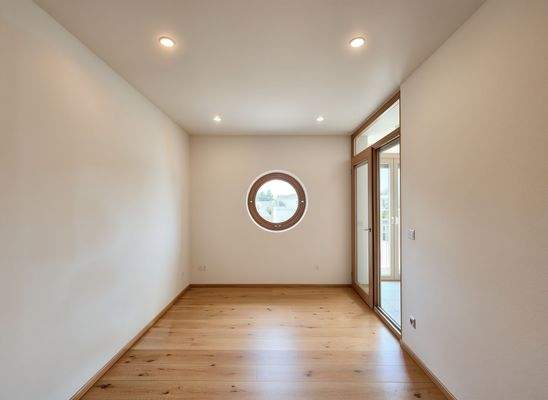 Büro/Kinderzimmer -  Beispiel-Holzboden