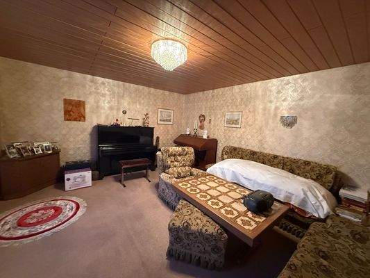 Wohn- oder Esszimmer EG