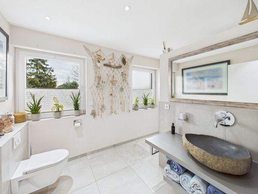 Gästebad mit Dusche