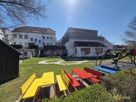 Kindergarten und Volksschule Großrußbach