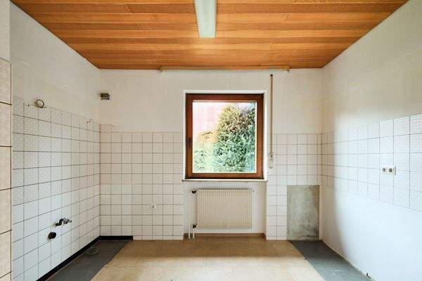 Küche mit Potential zu Gestaltung 