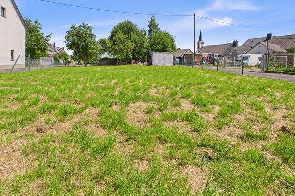 Zum Flürchen / Zum Hohen Stein – 54413 Beuren (Hochwald)