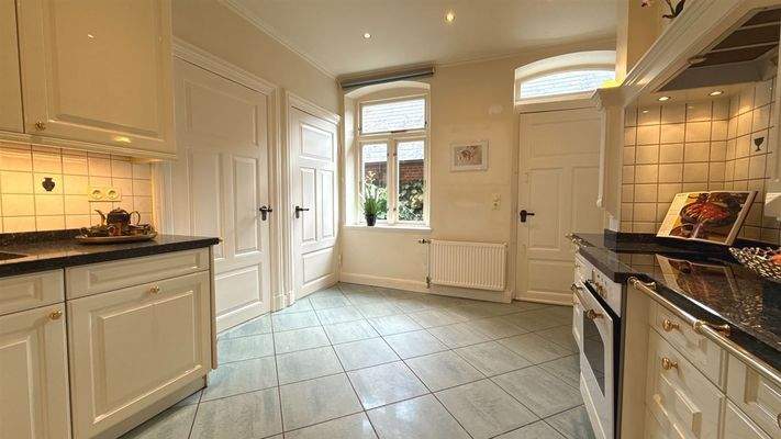 moderne Einbauküche