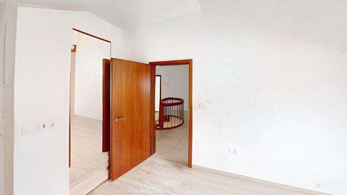 4-Ruggeweg-Bedroom-Defurnished 1