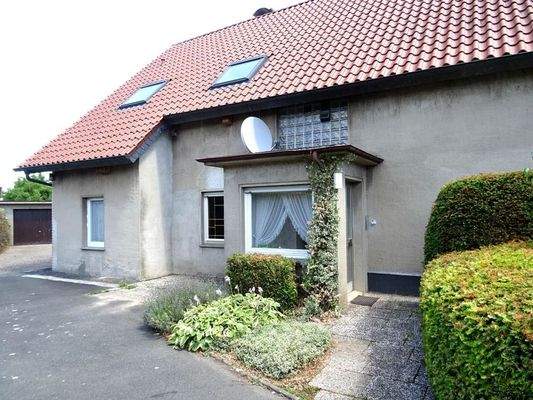 Hauseingang seitlich