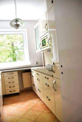 Kaulbachstr. maßgefertigte Küche.jpg