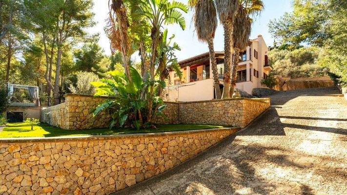 Esporles Mallorca Villa zu verkaufen Front BHHS-BAL-1067
